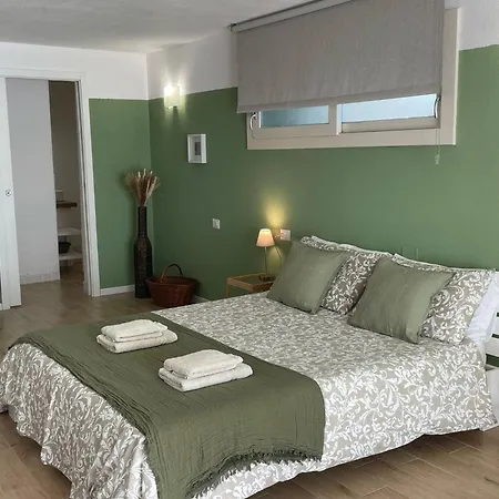 La Pecora Nera Bed & Breakfast *