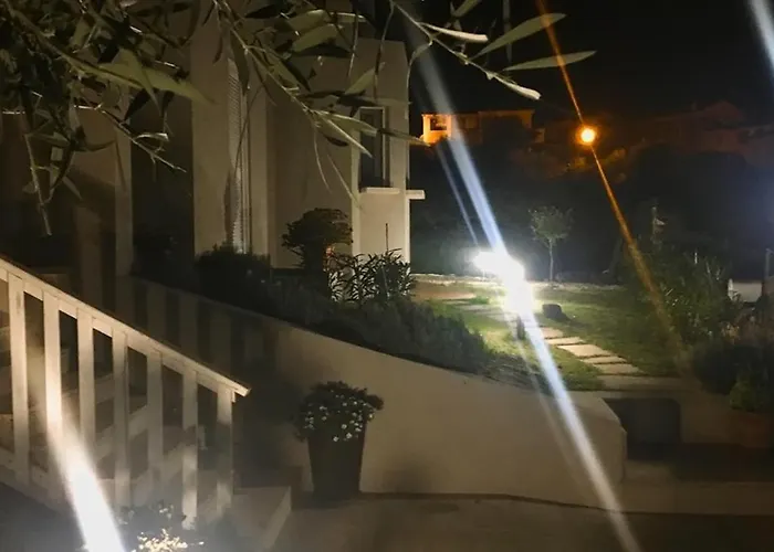 La Pecora Nera 3* 布多尼